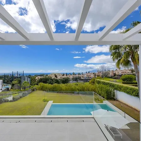 Villa Eriksson Homes Luxury 8 Guest Sea Views