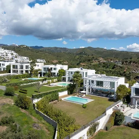 Villa Eriksson Homes Luxury 8 Guest Sea Views Marbella